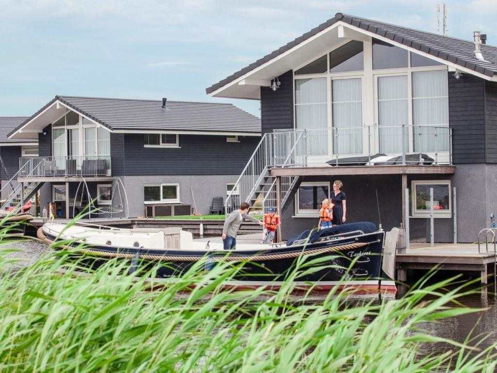 Hotel Landal Waterpark Sneekermeer Terherne Exteriér fotografie