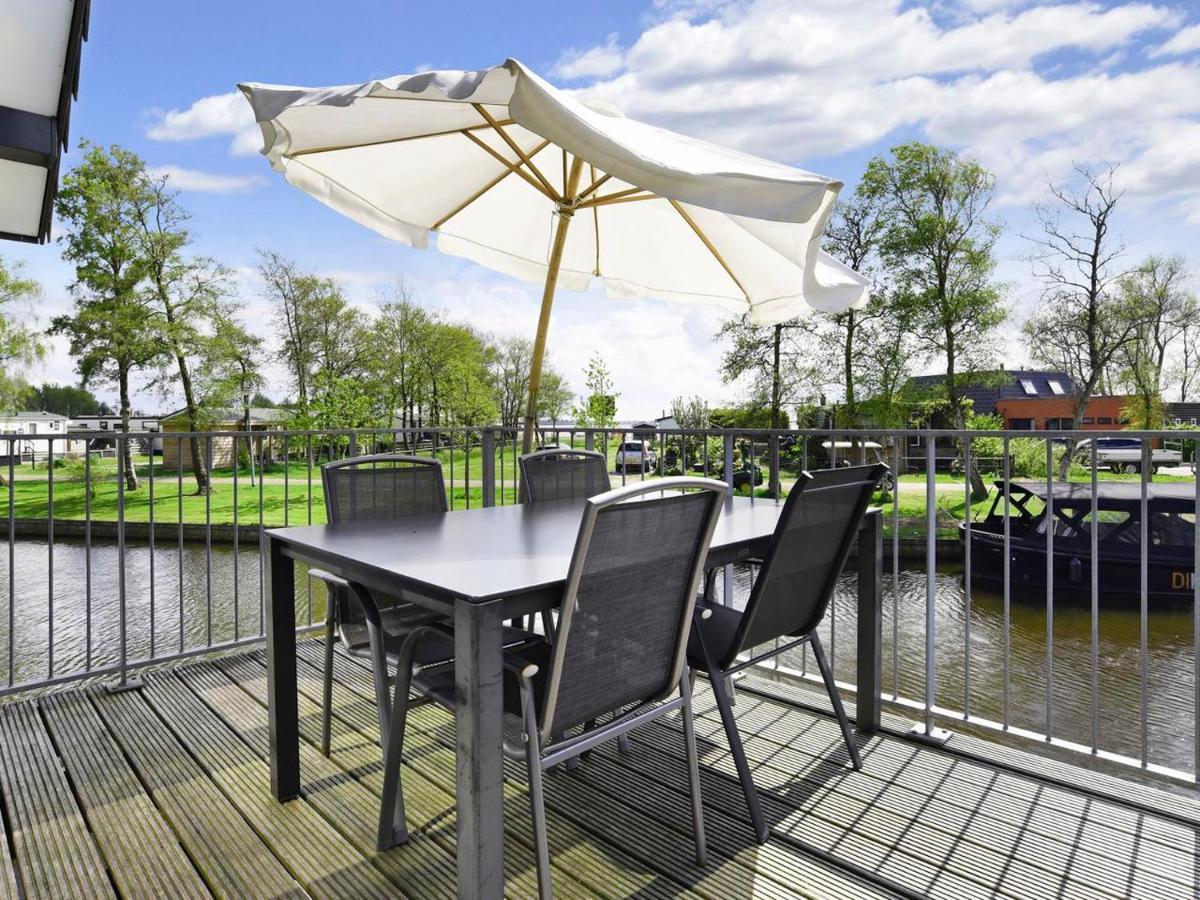 Hotel Landal Waterpark Sneekermeer Terherne Pokoj fotografie