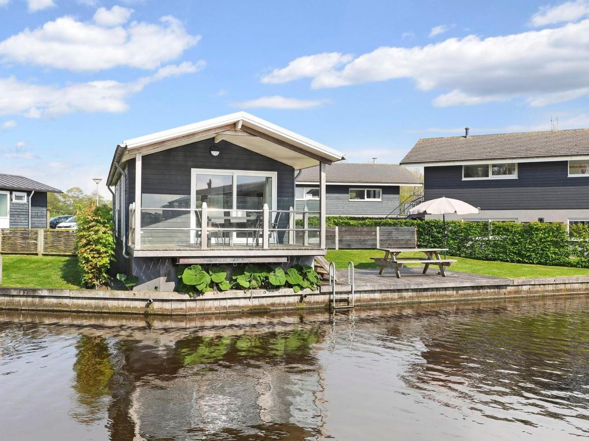 Hotel Landal Waterpark Sneekermeer Terherne Exteriér fotografie